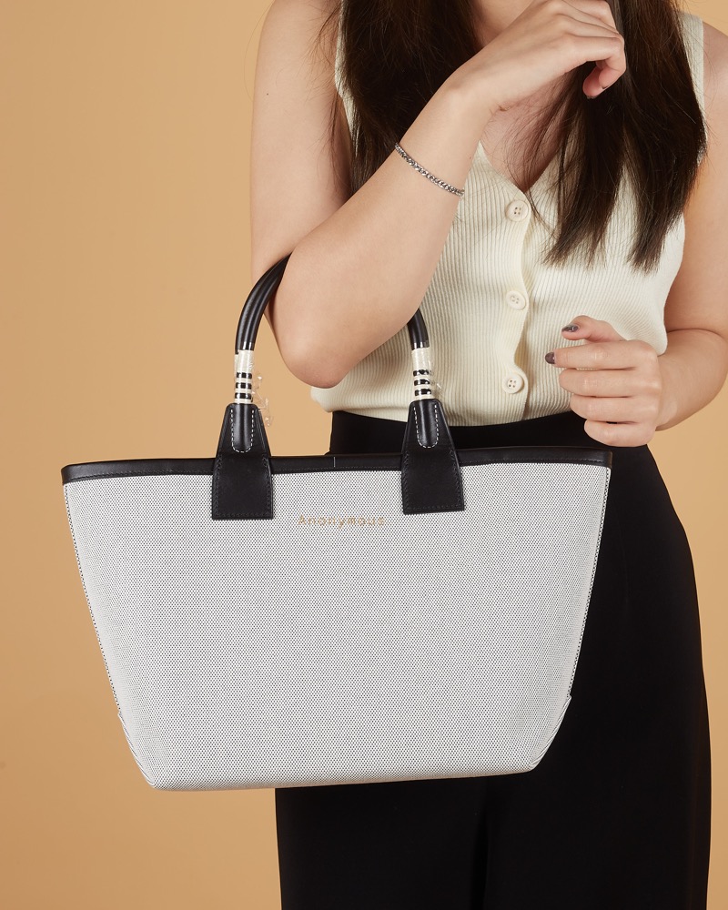 Anonymous Stilla 25 Ecru Bag No Brand (Tas Kulit)