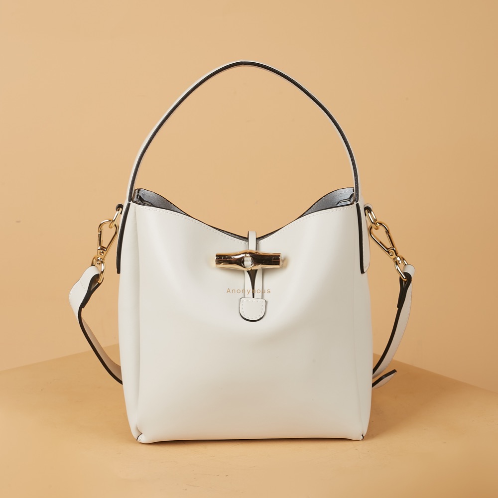 Anonymous Chio Top Handle Bag Swift Leather No Brand (Tas Kulit)