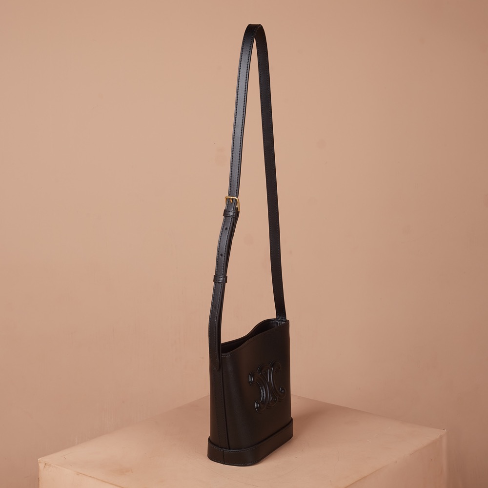 Anonymous Joline Bucket Bag Swift Leather GHW No Brand (Tas Kulit)