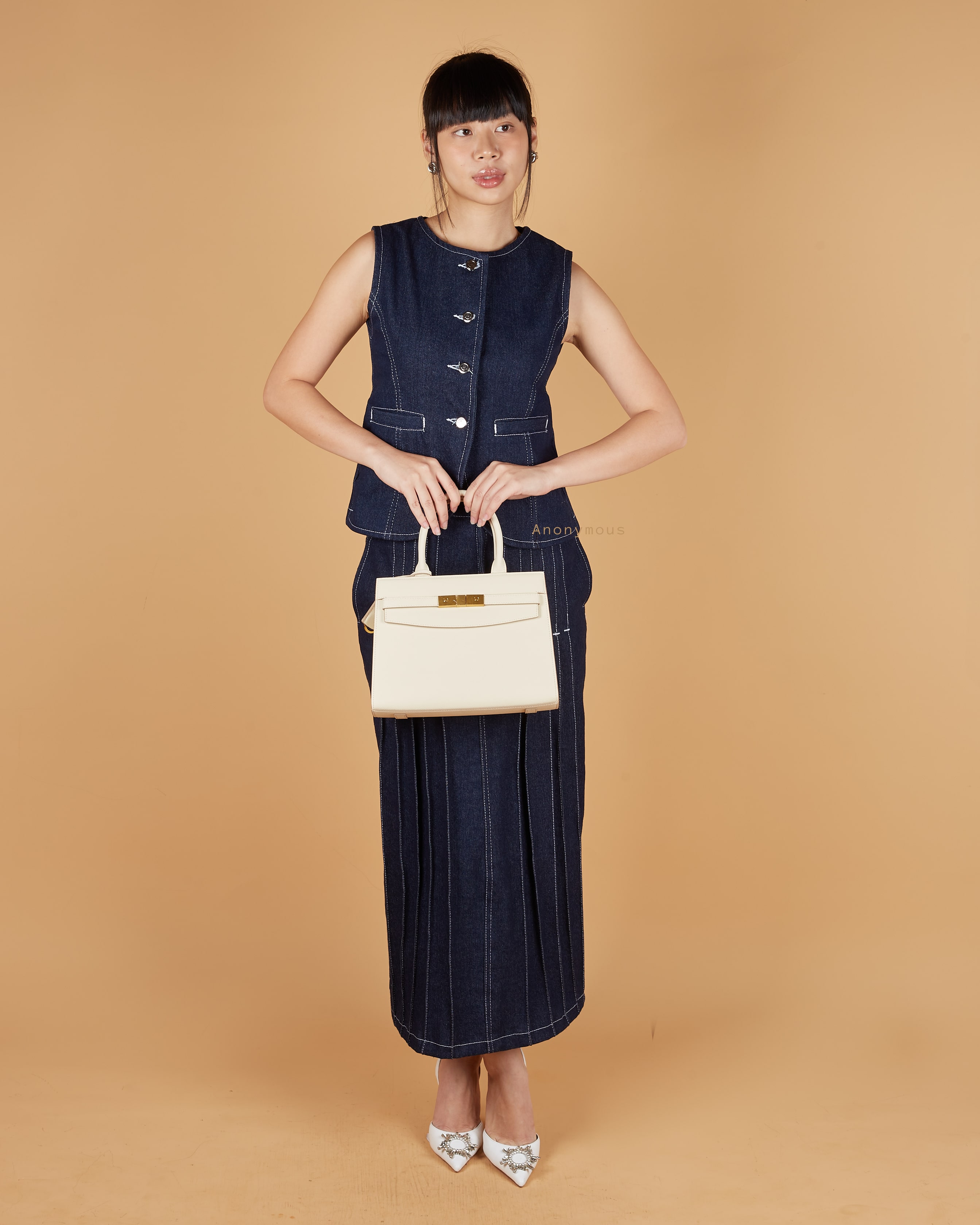 Anonymous Gwen Top handle Bag Leather