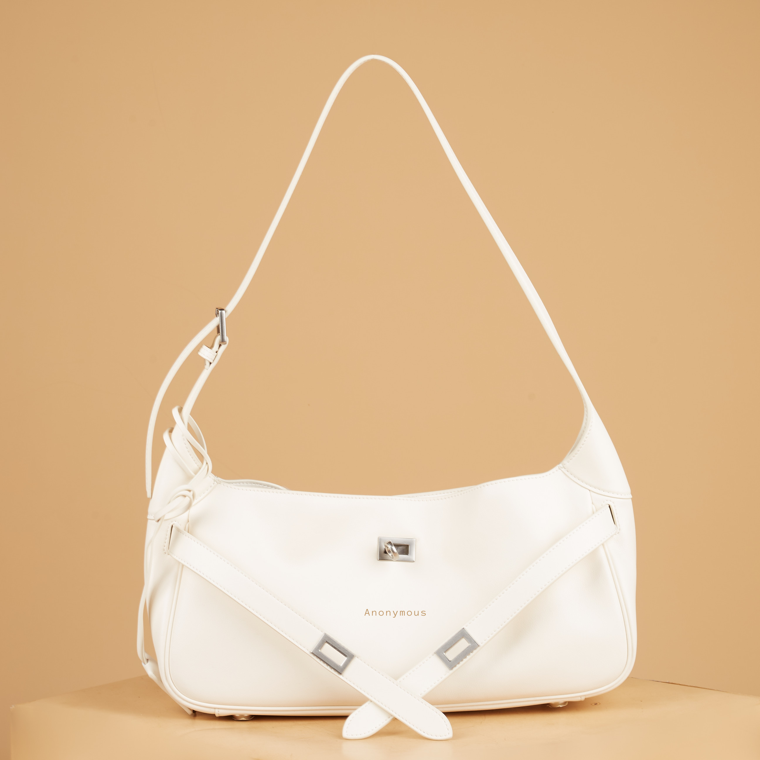 Anonymous Zorro East West Lambskin Leather (Tas Kulit)