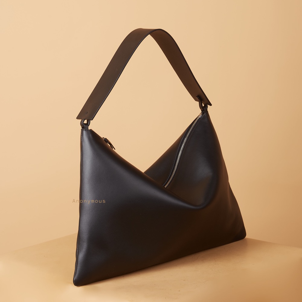Anonymous Lucky Shoulder Bag 38 Swift Leather No Brand (Tas Kulit)