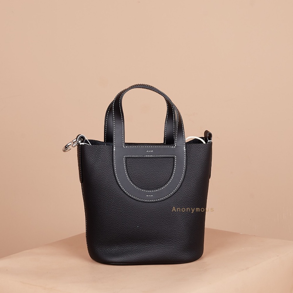Anonymous Poppy Loop 18 Grained Leather No Brand (Tas Kulit)
