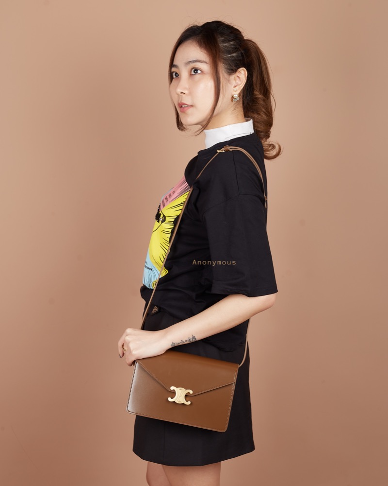 Anonymous Envy 22 Double Compartment Sling Bag Swift Leather No Brand (Tas Kulit)