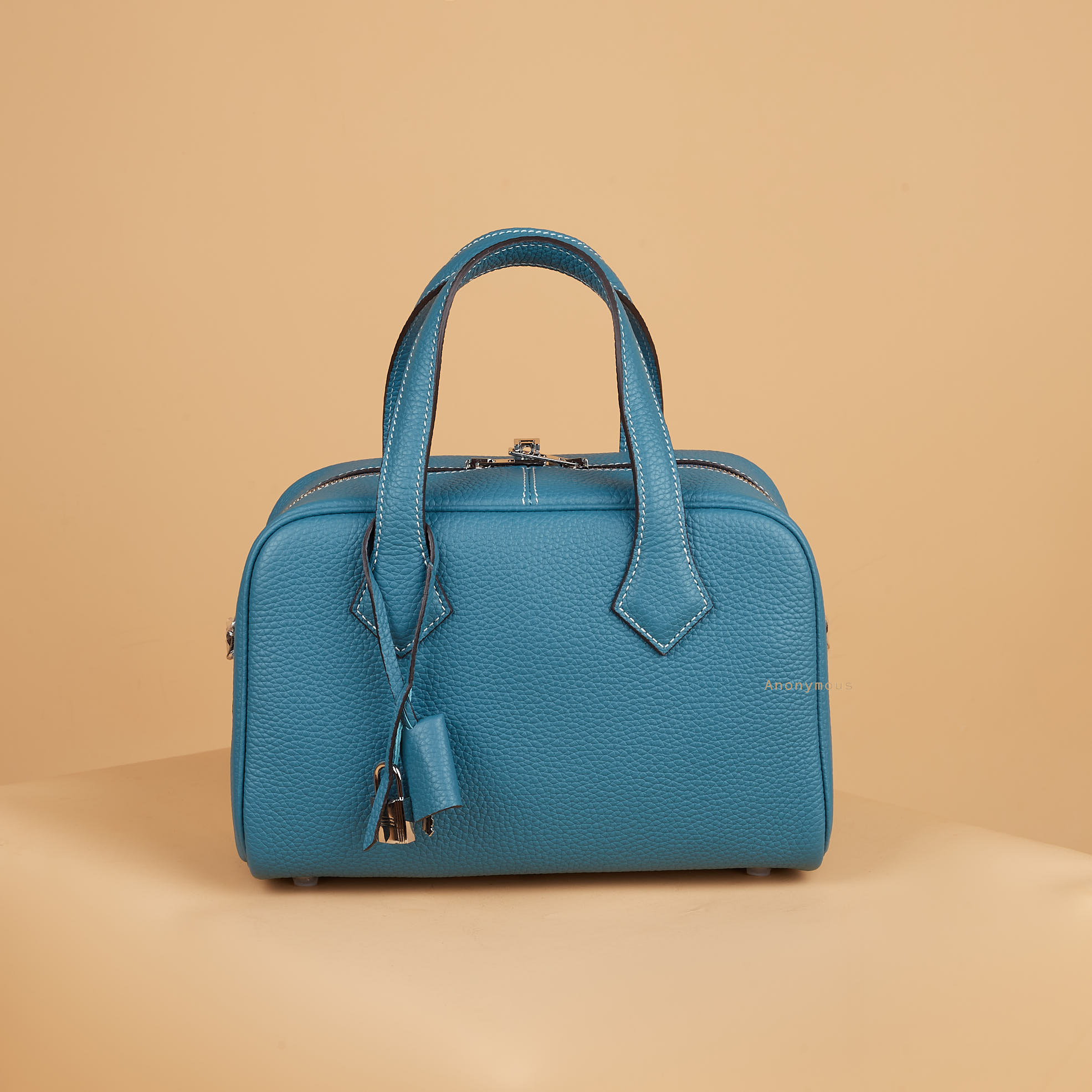 Anonymous Victoryne 27 Togo Leather PHW
