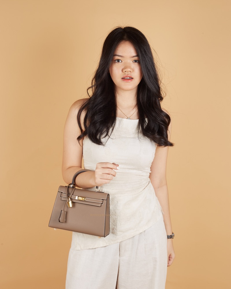 Anonymous Cara Bag k22 Taiga Leather No Brand (Tas Kulit)