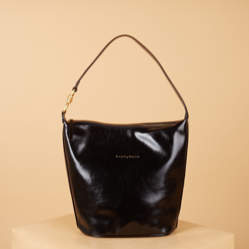 Anonymous Penny Shoulder Bag Leather No Brand (Tas Kulit)