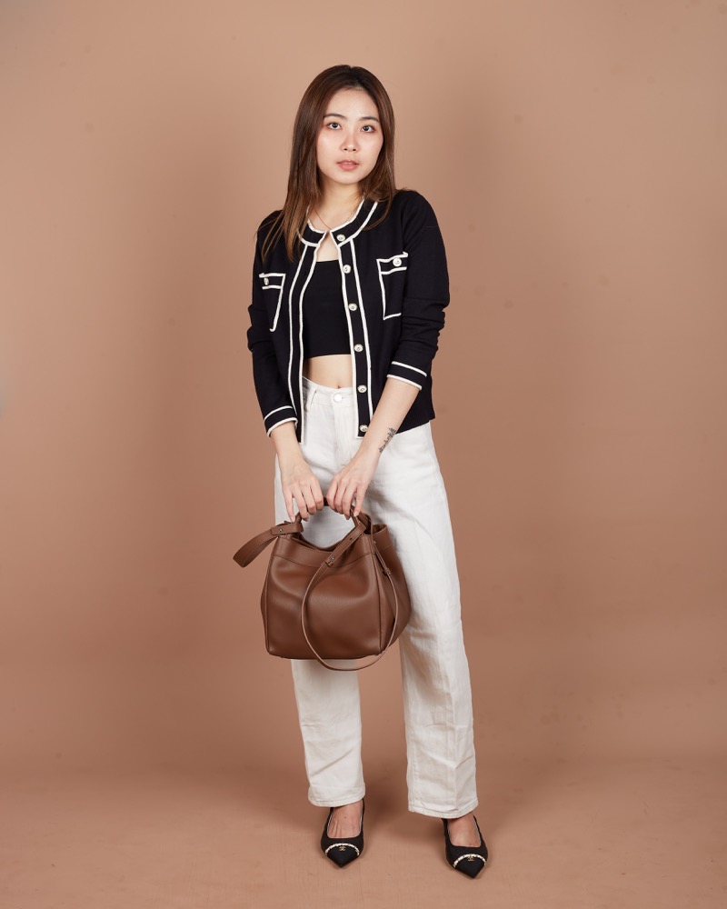 Anonymous Willow Bucket Bag Swift Leather No Brand (Tas Kulit)