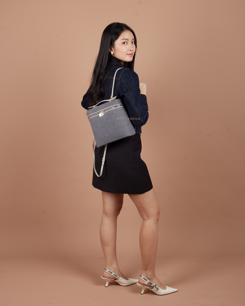 Anonymous Louise BackPack L22 Tweet GHW No Brand (Tas Kulit)