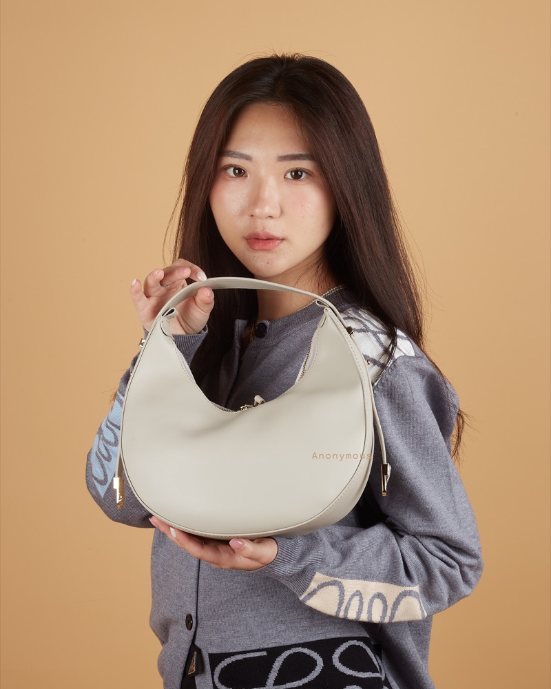 Anonymous Tobie Hobo Leather Bag No Brand (Tas Kulit)