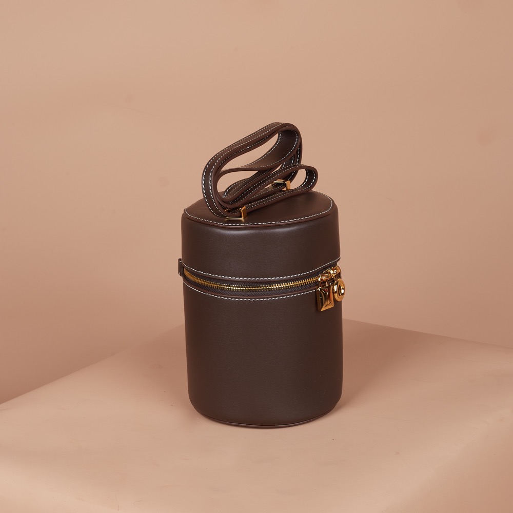 Anonymous Cassie Bucket LP12 Swift Leather No Brand (Tas Kulit)