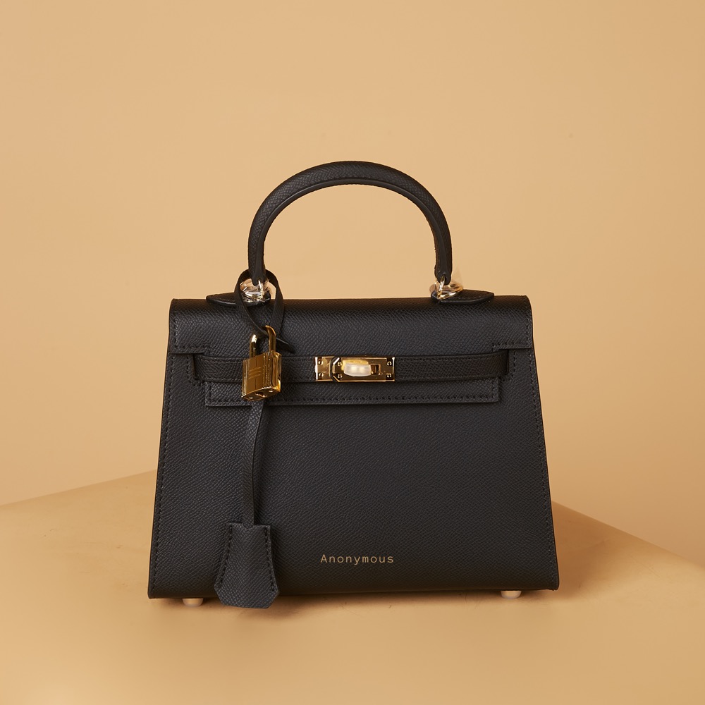 Anonymous Cara Bag k22 Taiga Leather No Brand (Tas Kulit)