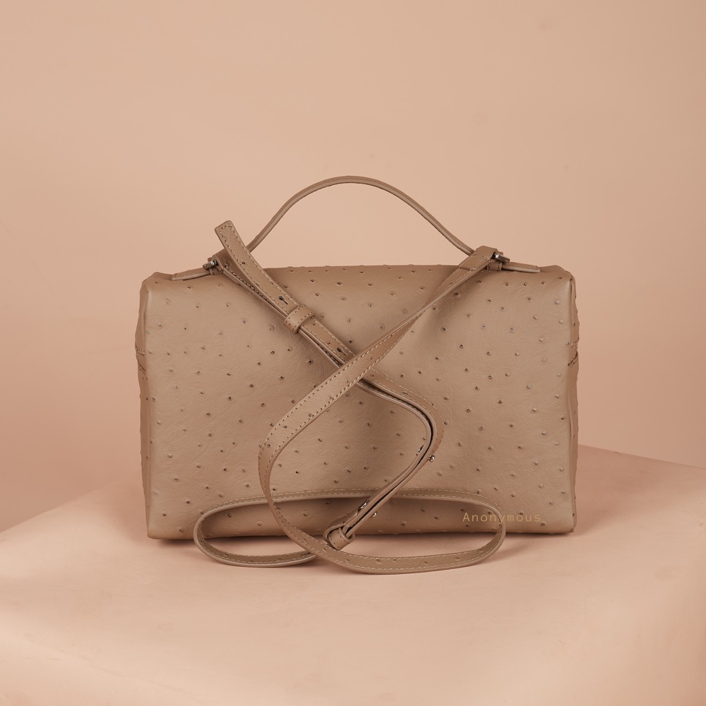 Anonymous Lola Bag L27 Ostrich PHW No Brand (Tas Kulit)