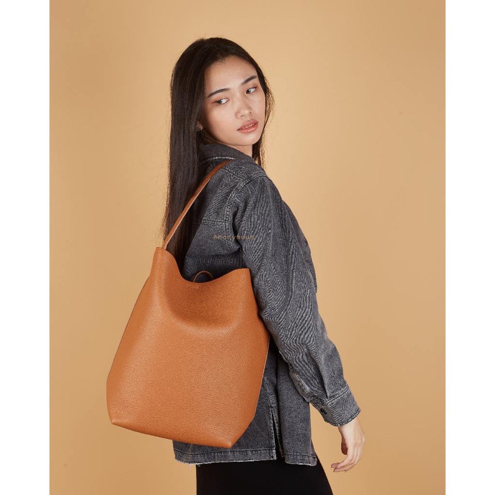 Anonymous Mica Tote Bag Large Grained Leather No Brand (Tas Kulit)