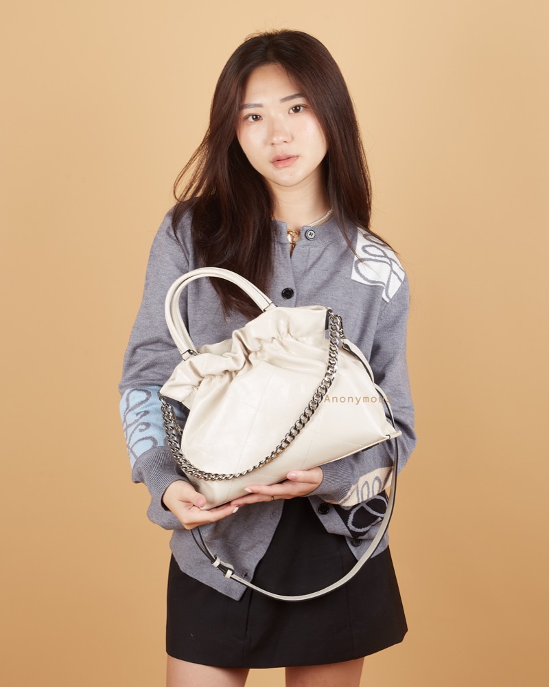 Anonymous C'est Lavie Drawstring Bag Leather No Brand (Tas Kulit)