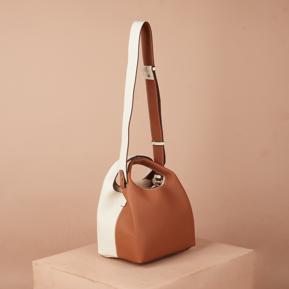 Anonymous Panama Bucket Bag Togo No Brand (Tas Kulit)