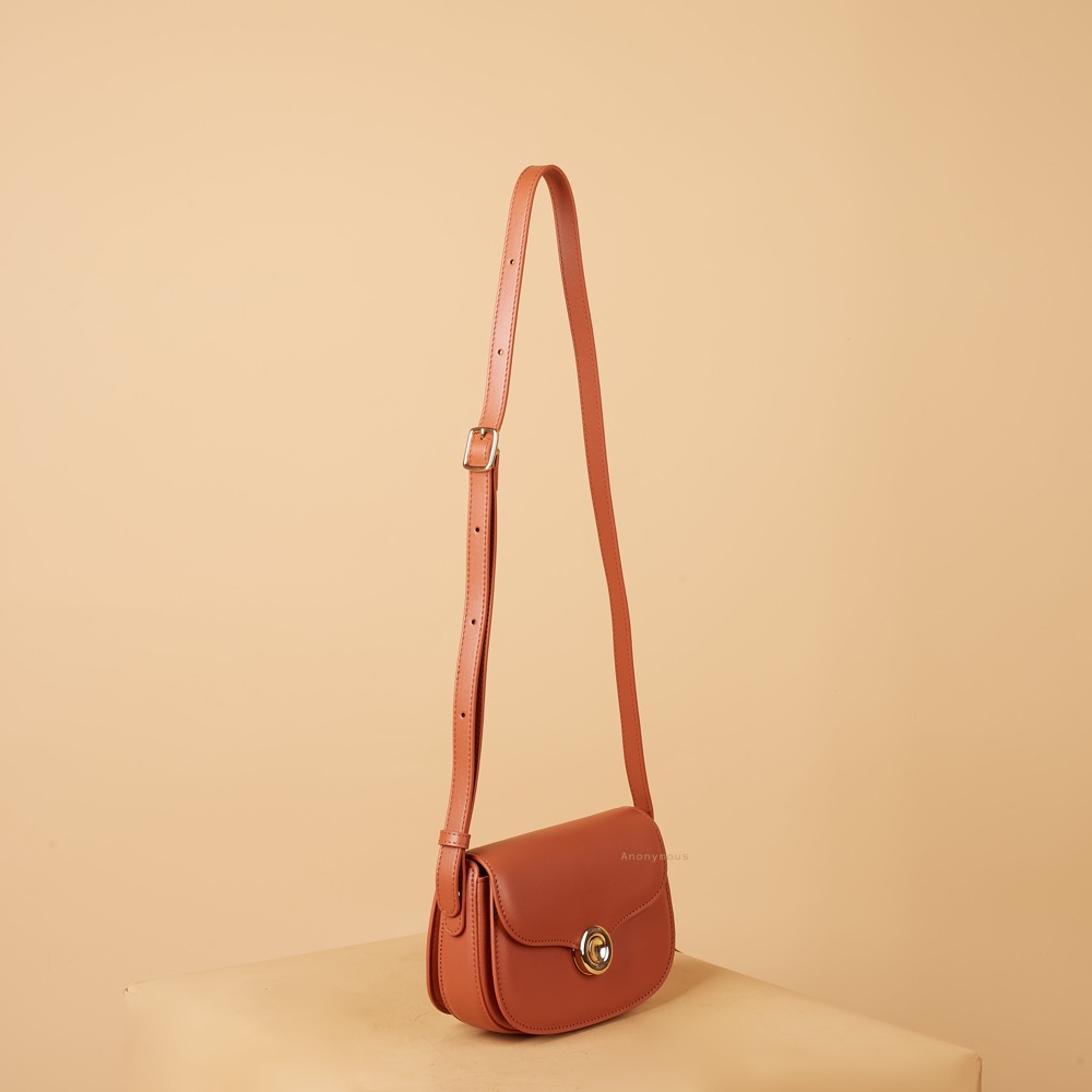 Anonymous Ghiera Bag Box Leather GHW No Brand (Tas Kulit)