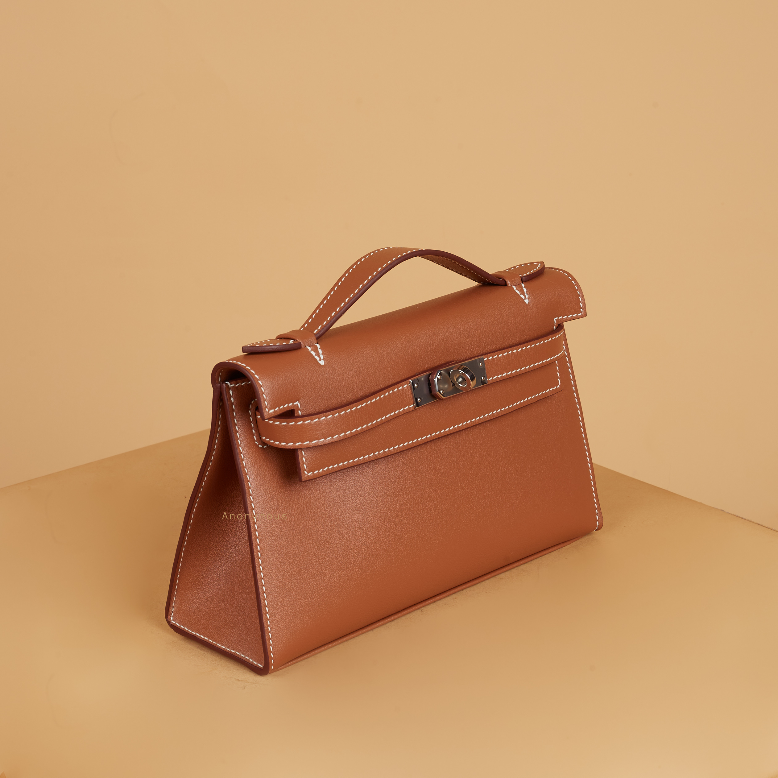 Anonymous Kylee Pochette Swift Leather