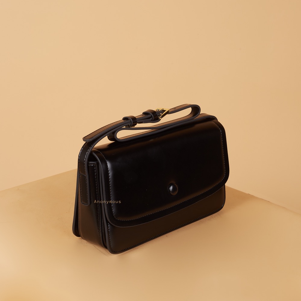 Anonymous Cecil Flap Bag Swift No Brand (Tas Kulit)