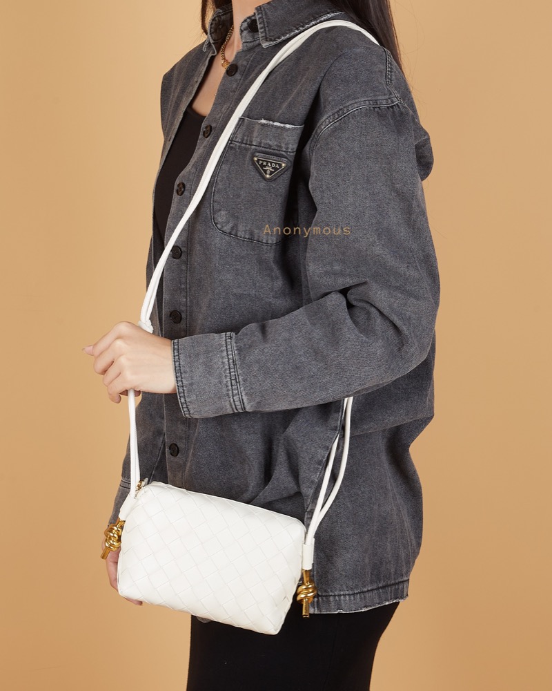 Anonymous Candise Camera Bag Lambskin No Brand (Tas Kulit)