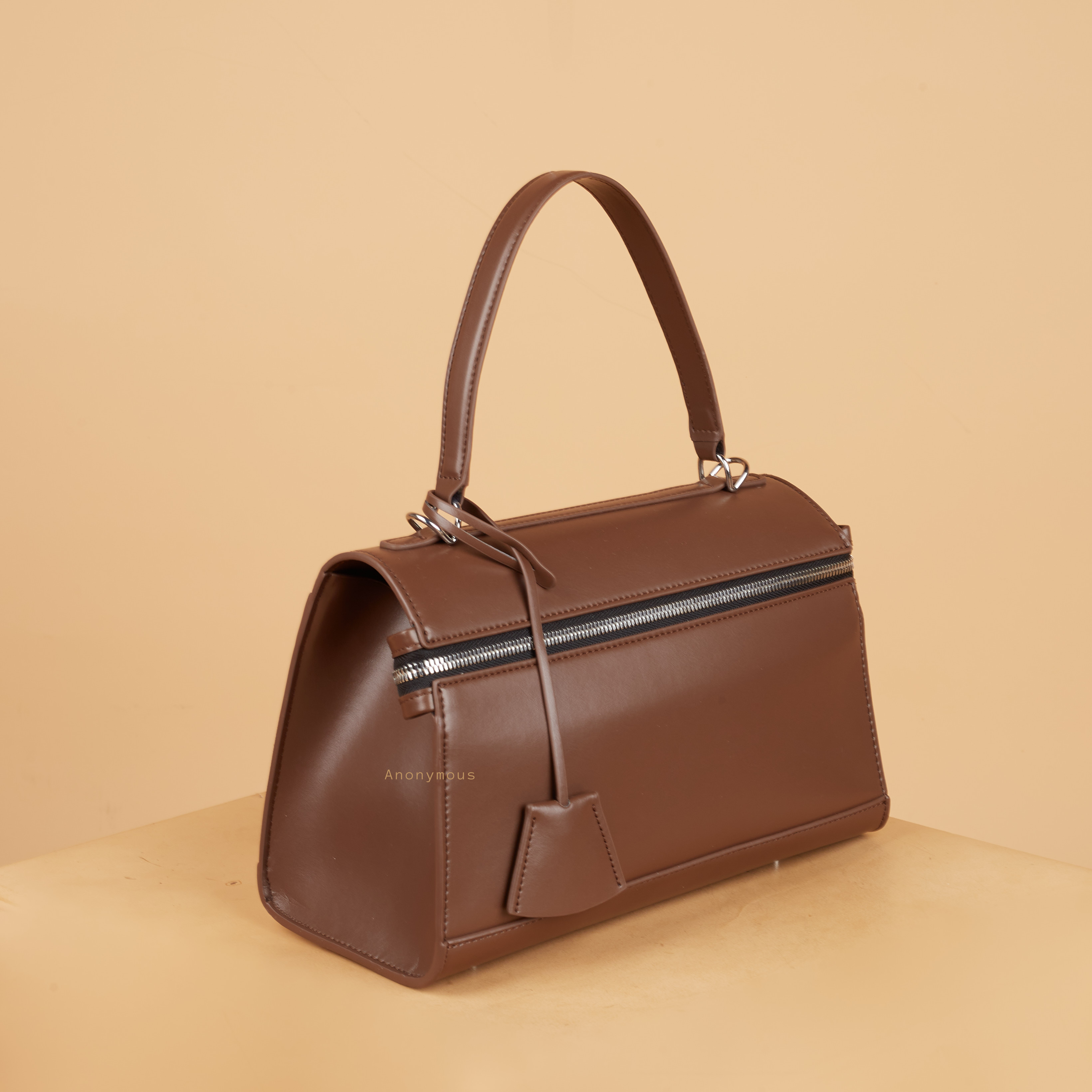 Anonymous Amora 25 Handbag Swift Leather PHW