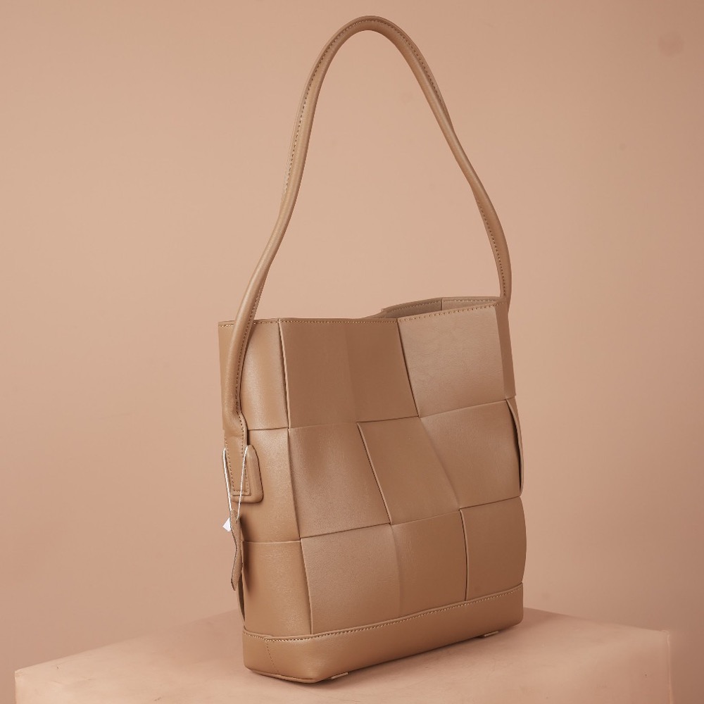 Anonymous Rossette Shoulder Bag Calfskin No Brand (Tas Kulit)