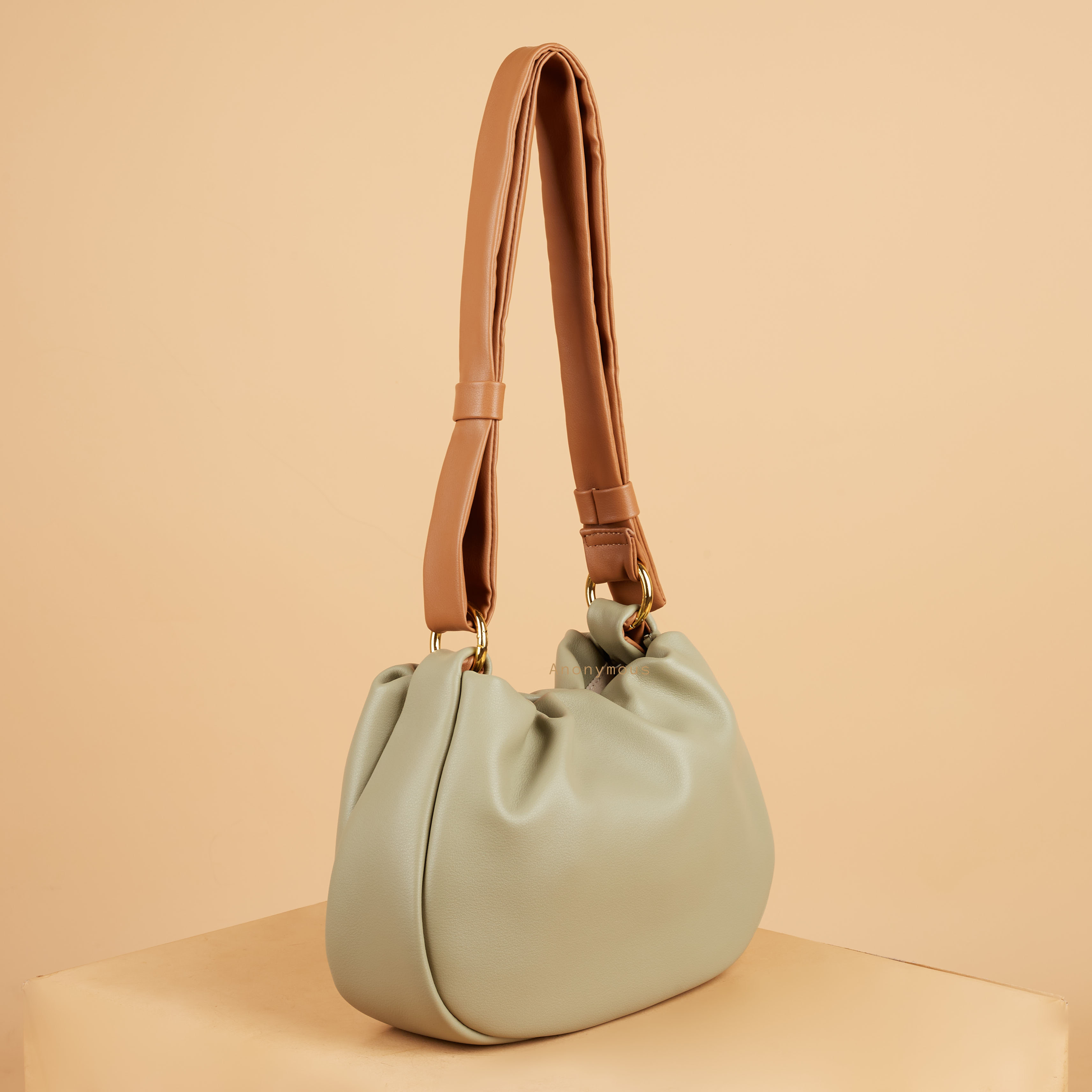 Anonymous Mogi Bag Swift Leather No Brand (Tas Kulit)