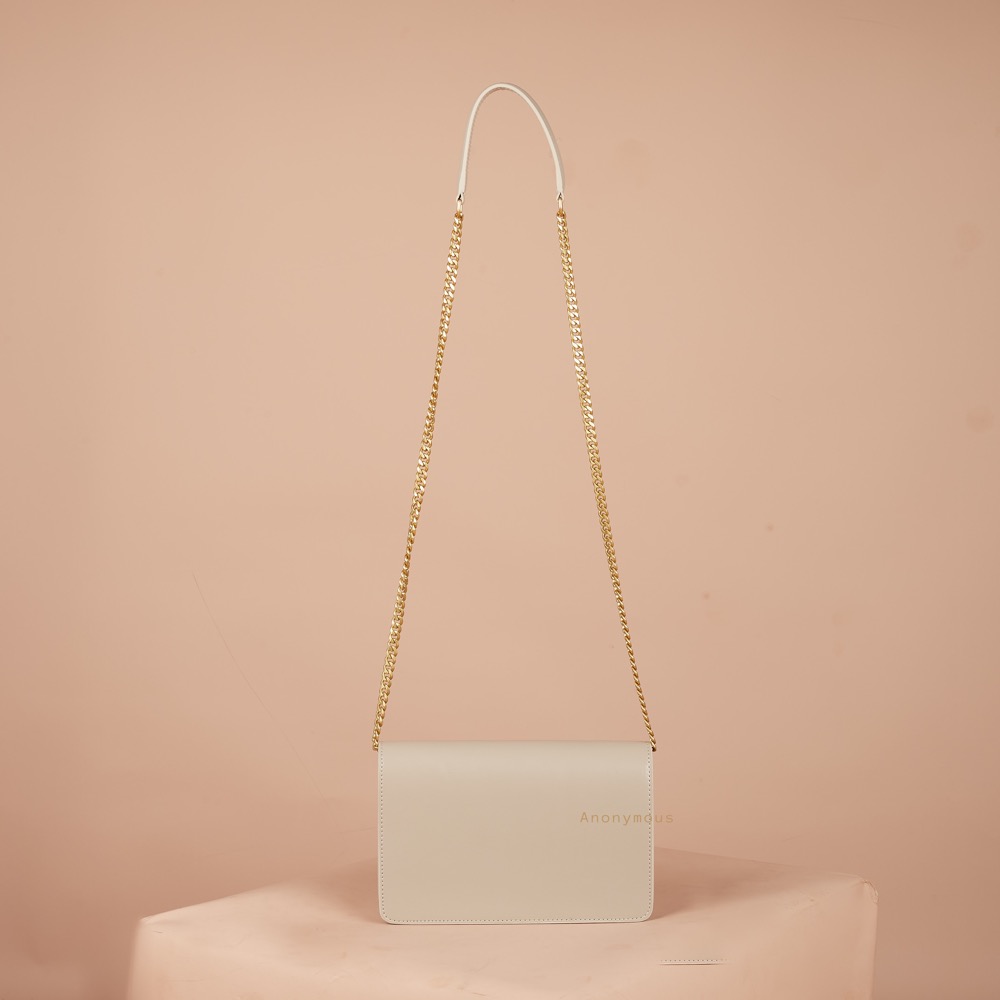 Anonymous Envy 22 Sling bag swift leather (No Brand)