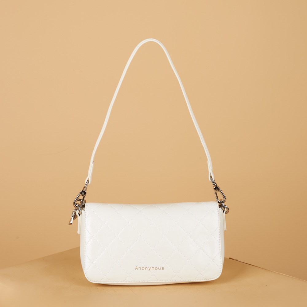 Anonymous Her Bag Diamon Quilted No Brand (Tas Kulit)