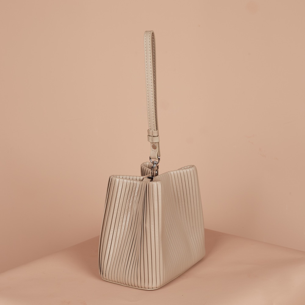 Anonymous Minotti Shoulder Bag No Brand (Tas Kulit)