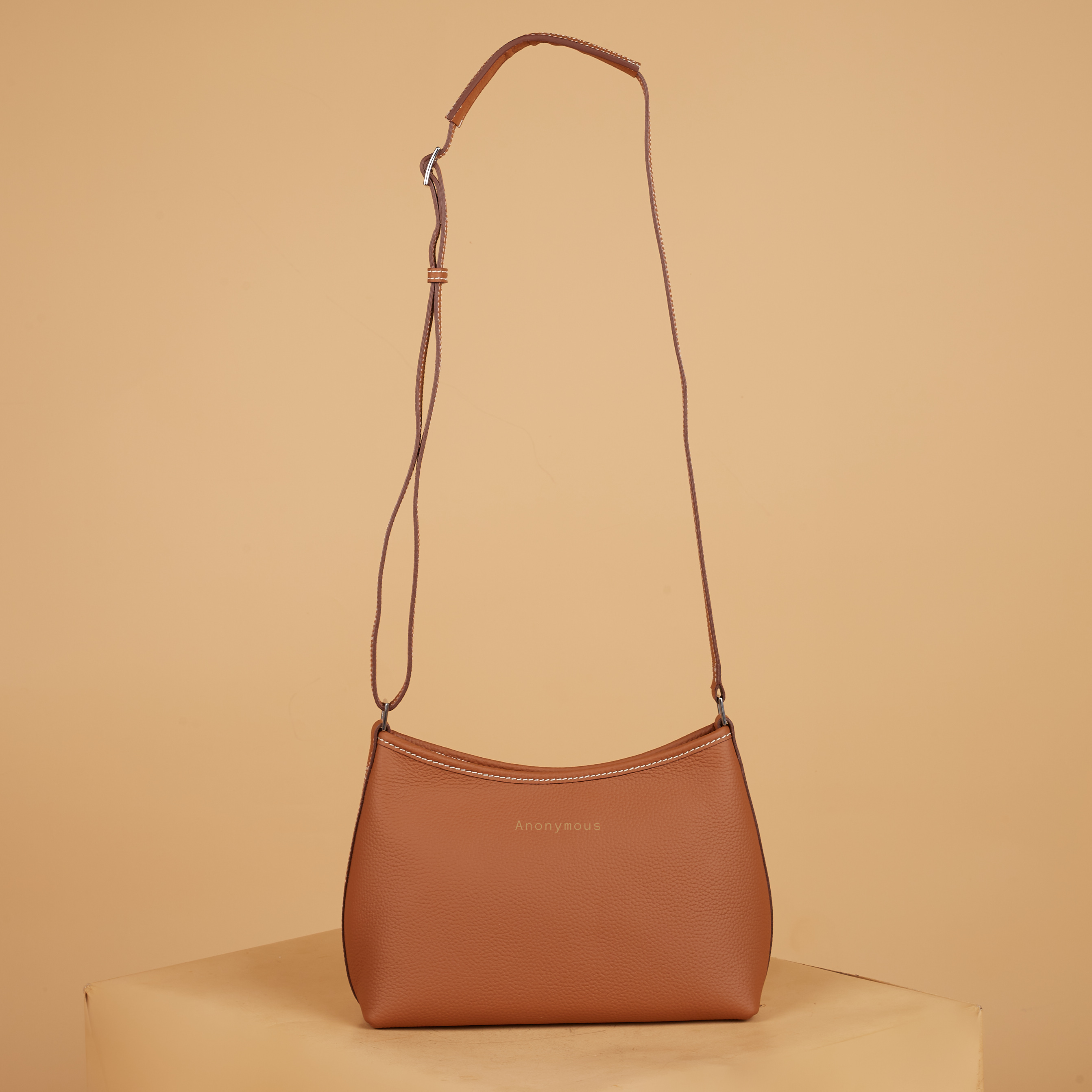 Anonymous Olla Sling H23 Bag Grained leather PHW No Brand (Tas Kulit)