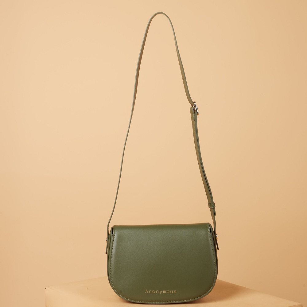 Anonymous Ghiera G18 Box Leather Bag No Brand (Tas Kulit)