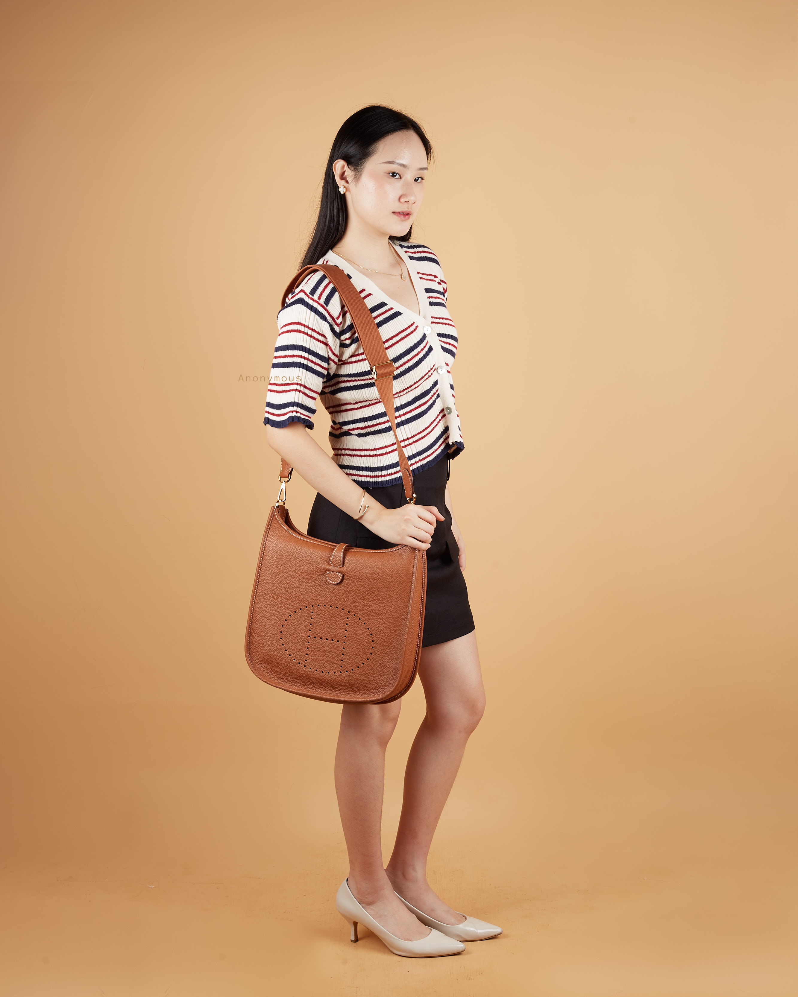 Anonymous Madeline E29 Togo Leather No Brand (Tas Kulit)