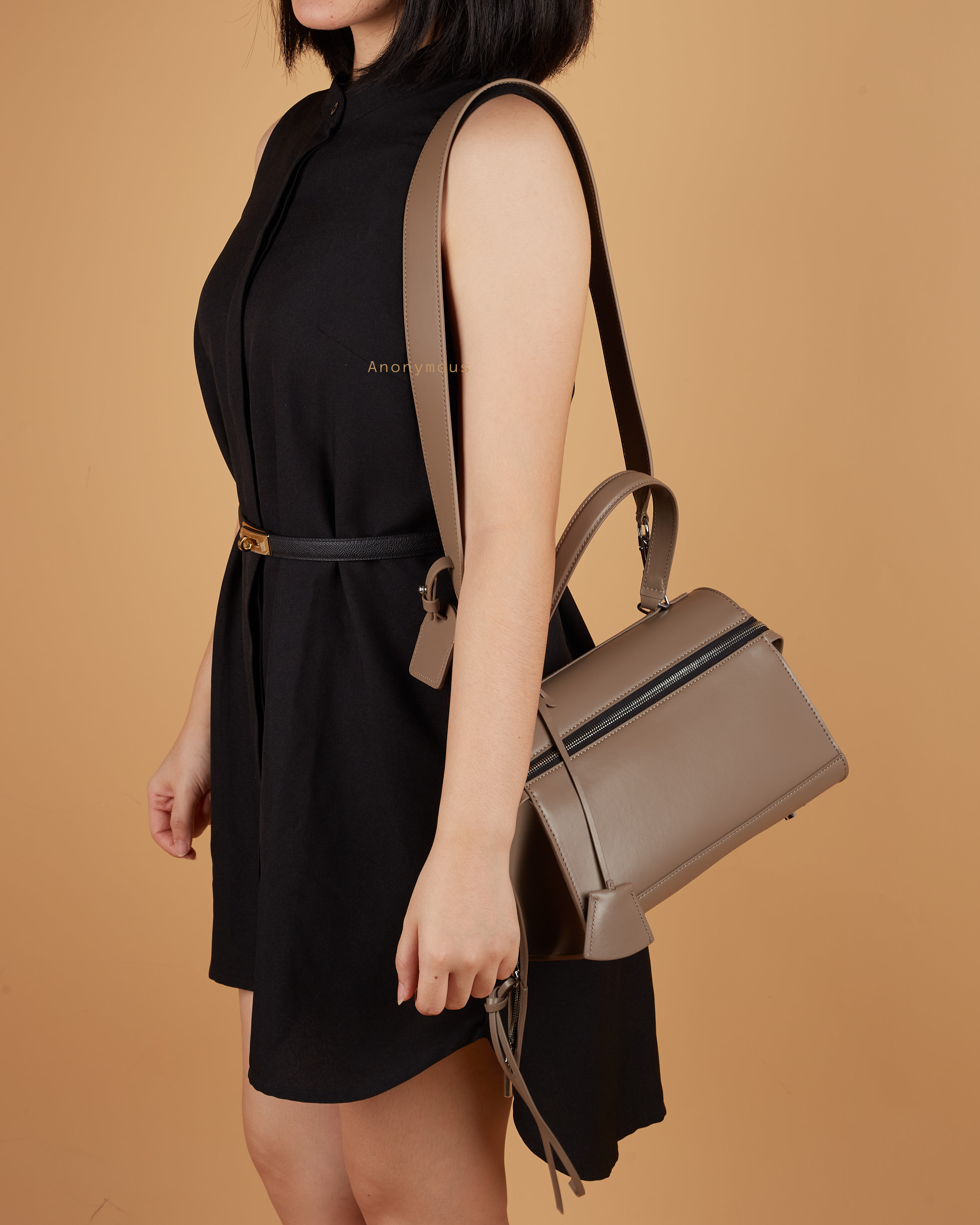Anonymous Amora 25 Handbag Swift Leather PHW
