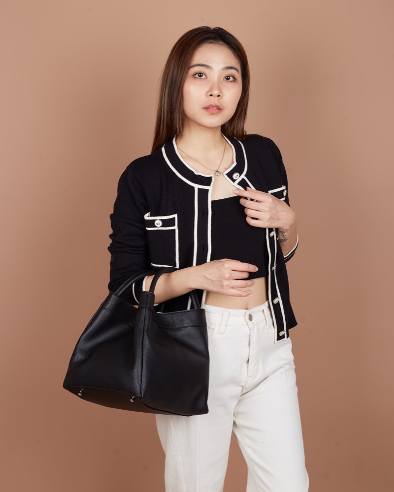 Anonymous Willow Bucket Bag Swift Leather No Brand (Tas Kulit)