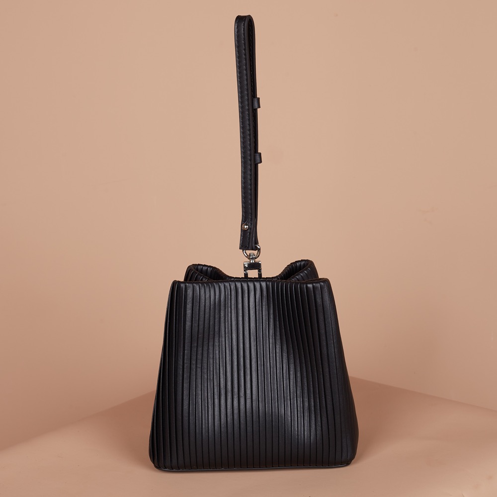 Anonymous Minotti Shoulder Bag No Brand (Tas Kulit)