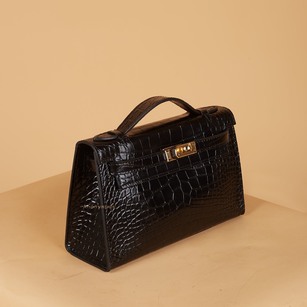 Anonymous Kylee Pochette P22 Croco (No Brand)