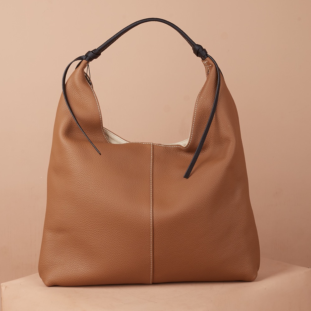 Anonymous Heidi 37 Shoulder Bag Grained Leather No Brand (Tas Kulit)