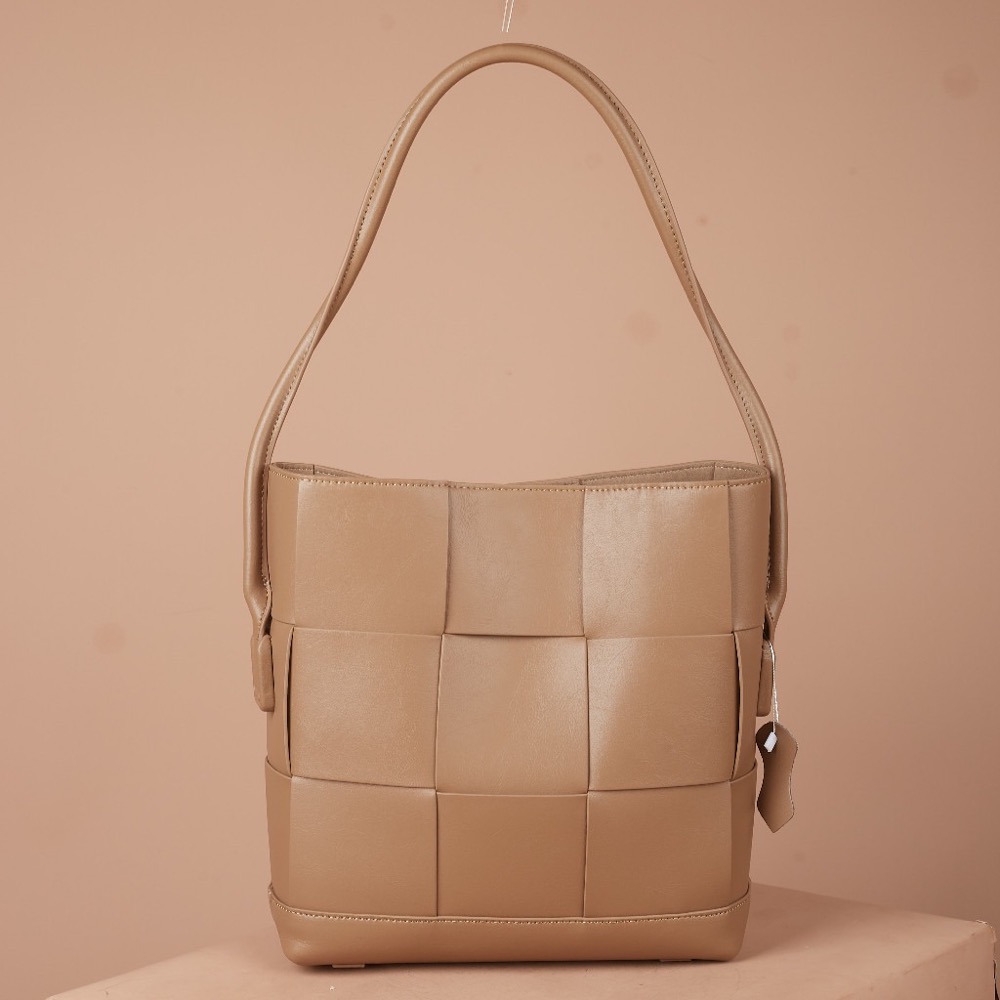 Anonymous Rossette Shoulder Bag Calfskin No Brand (Tas Kulit)