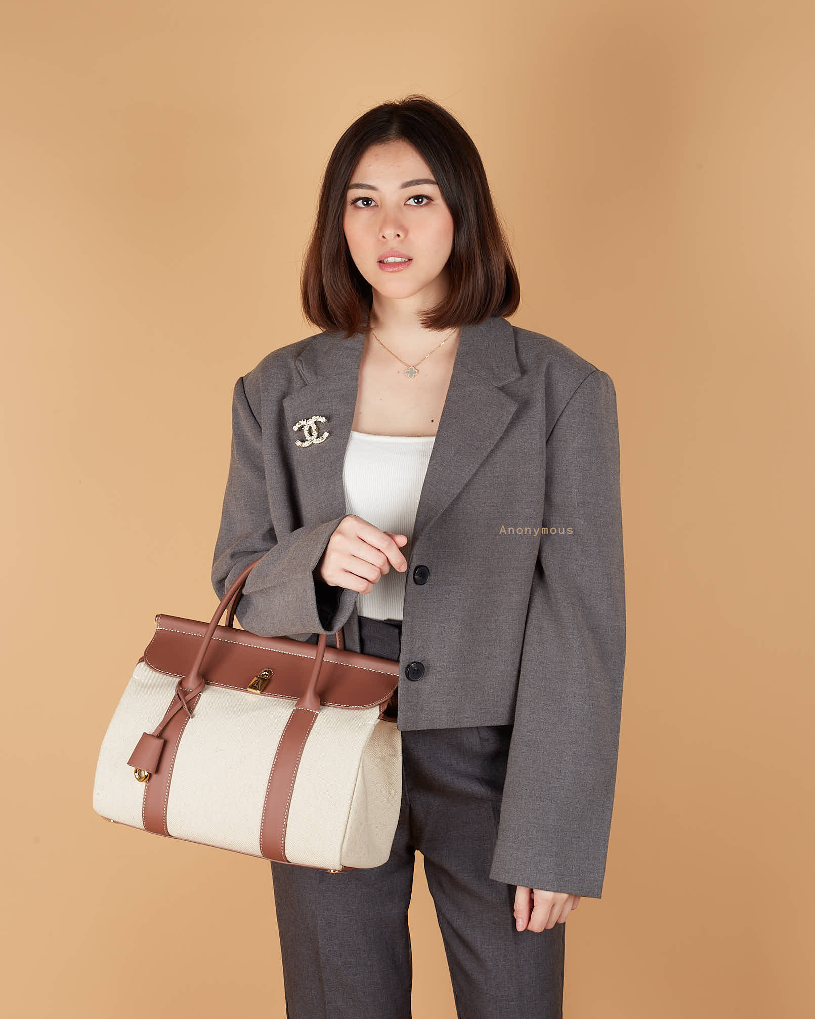 Anonymous Loomy 32 Ecru Canvas No Brand (Tas Kulit)