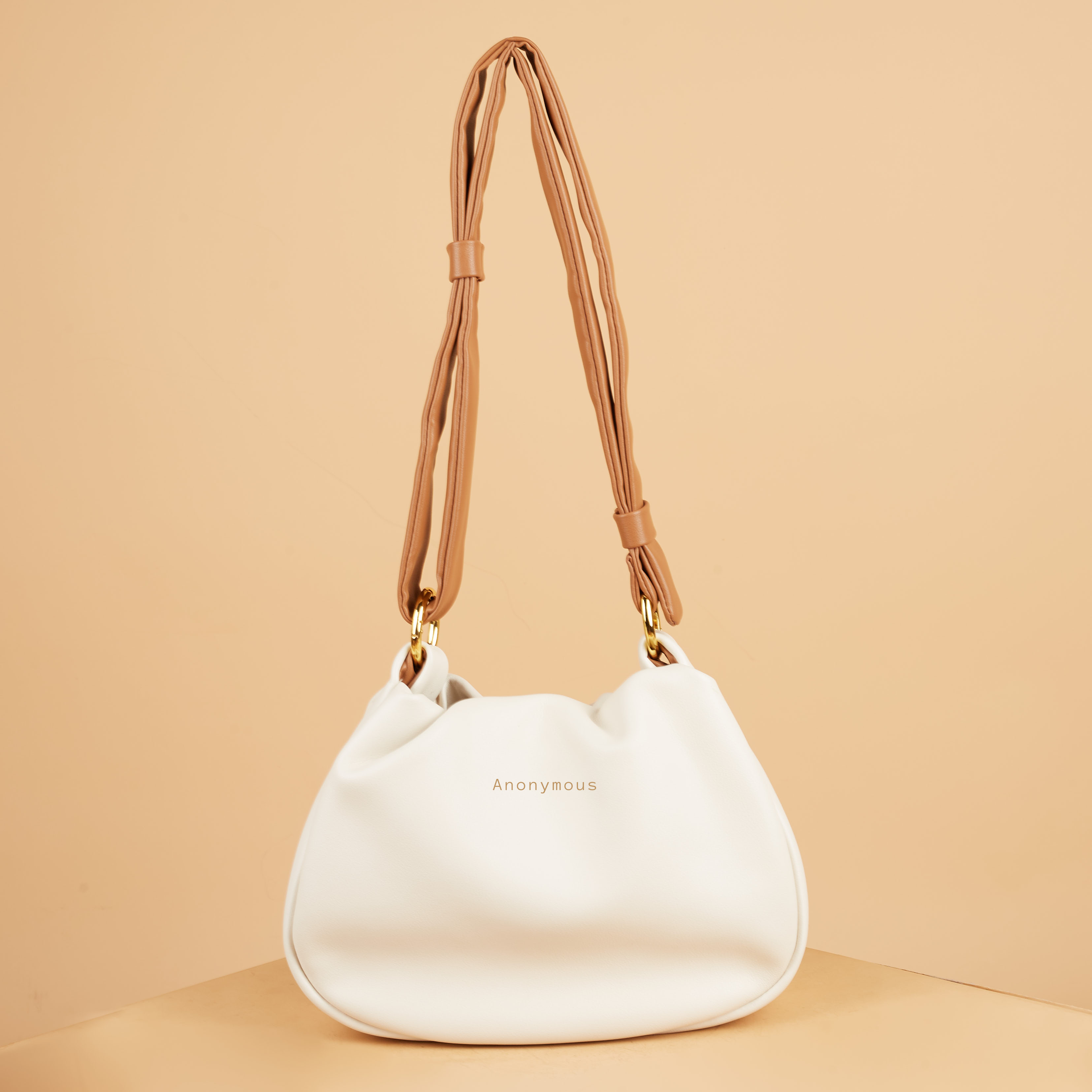 Anonymous Mogi Bag Swift Leather No Brand (Tas Kulit)