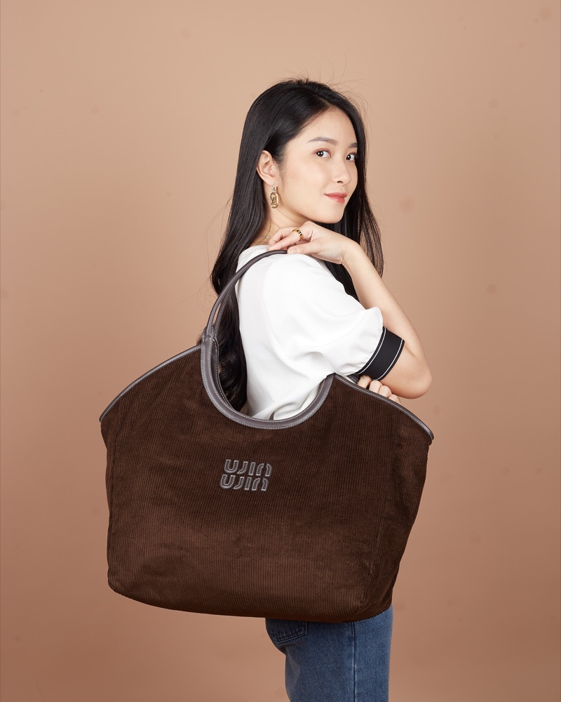 Anonymous Iris Maxi Shopping Corduroy No Brand (Tas Kulit)