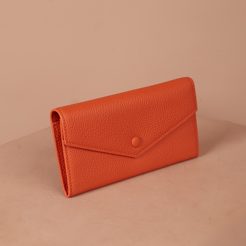 Anonymous Vee Long Wallet Grained Leather No Brand (Dompet Kulit)