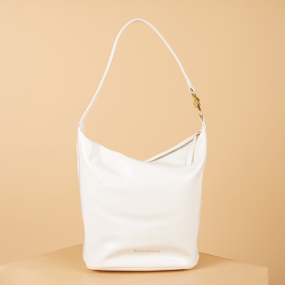 Anonymous Penny Shoulder Bag Leather No Brand (Tas Kulit)