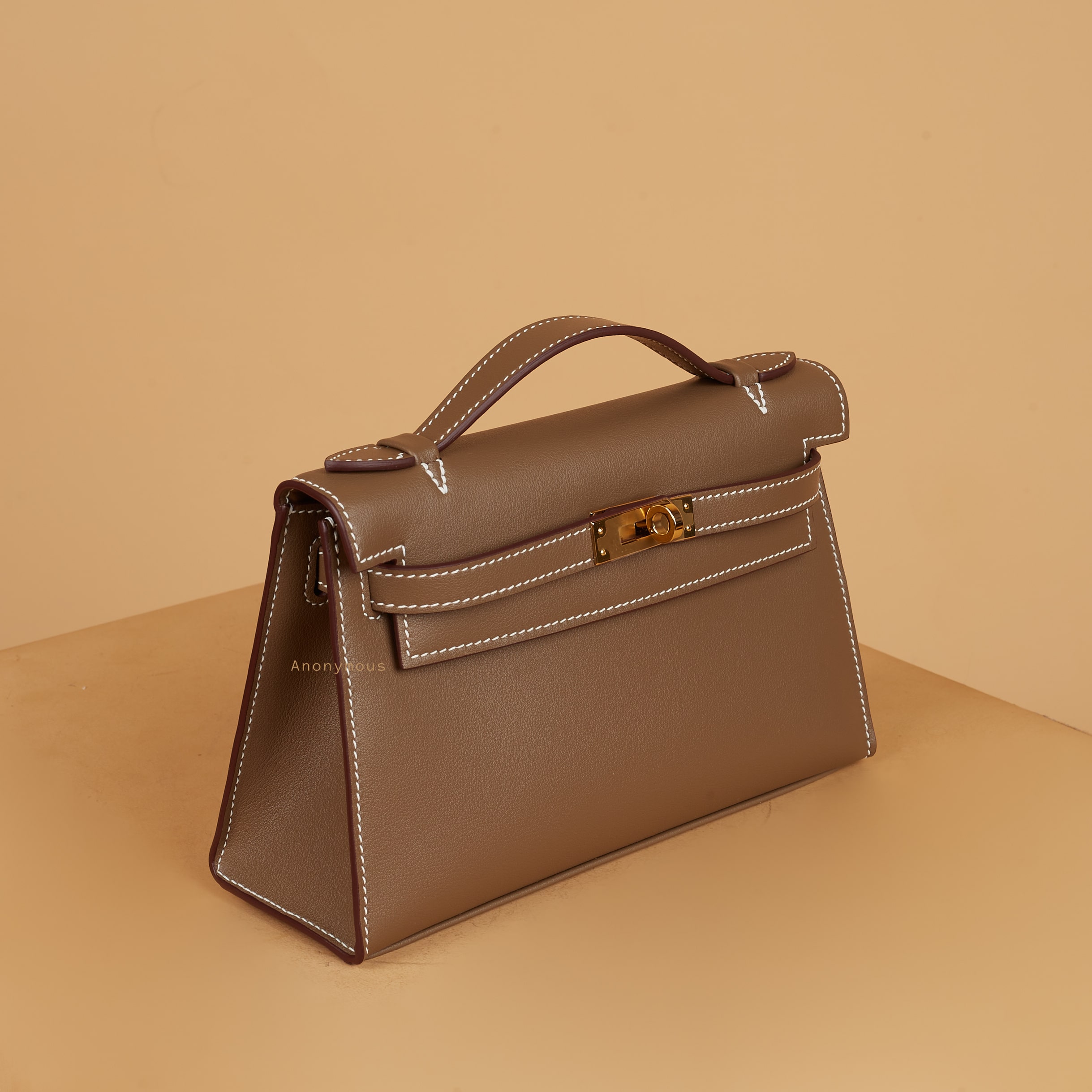 Anonymous Kylee Pochette Swift Leather