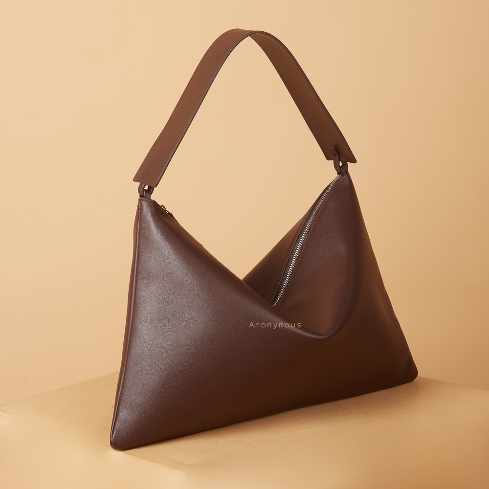Anonymous Lucky Shoulder Bag 38 Swift Leather No Brand (Tas Kulit)