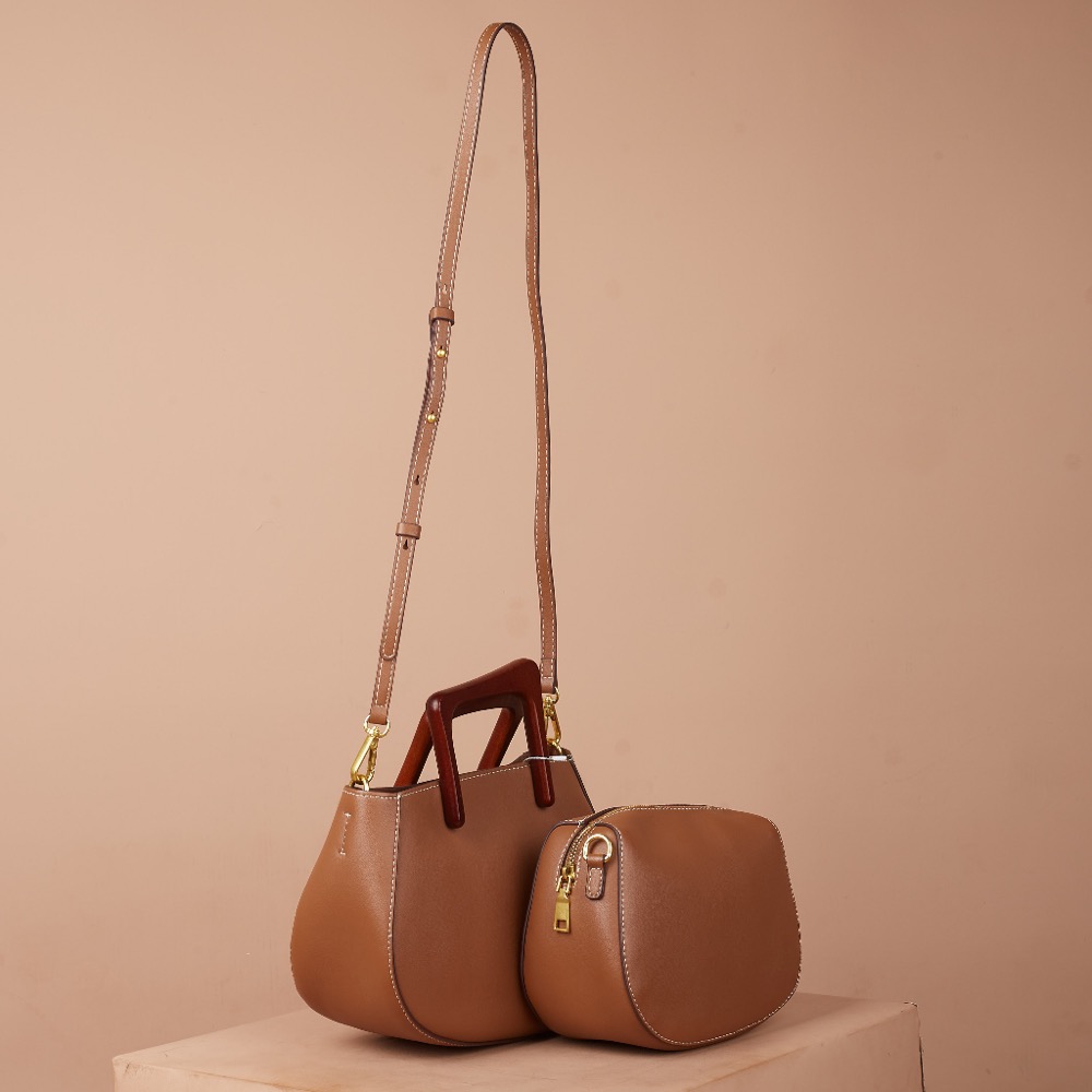 Anonymous Erin Handbag Large Swift Leather No Brand (Tas Kulit)