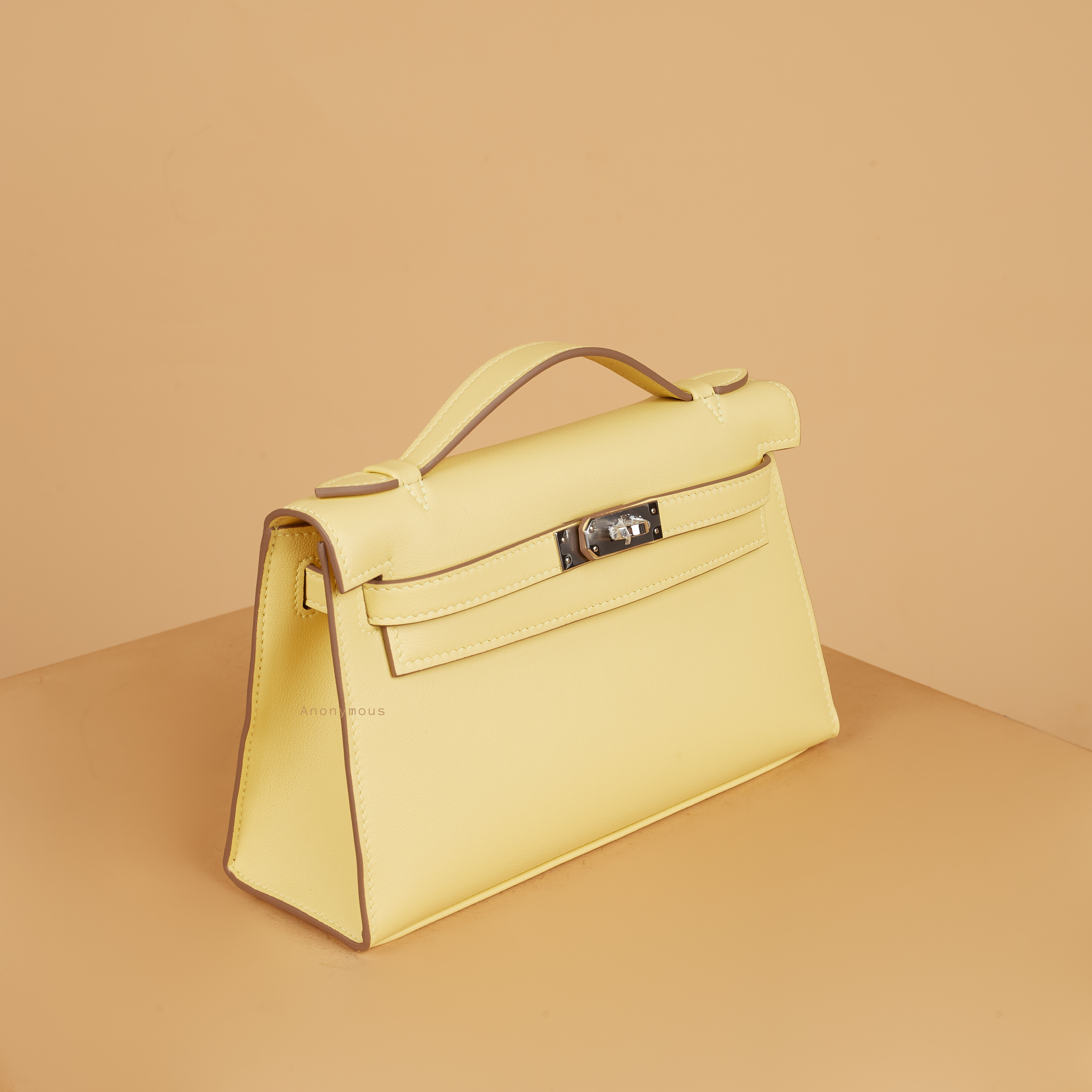 Anonymous Kylee Pochette Swift Leather