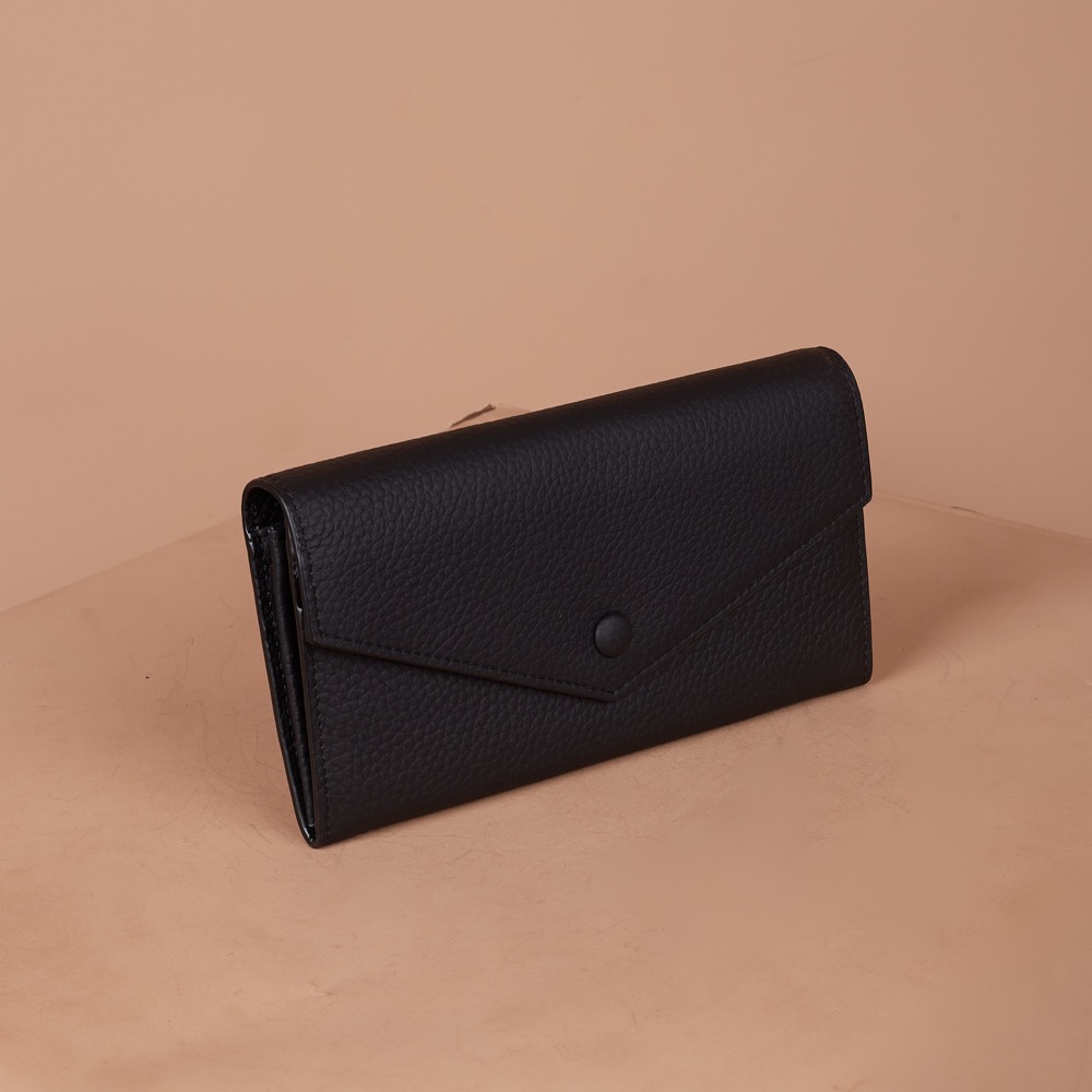 Anonymous Vee Long Wallet Grained Leather No Brand (Dompet Kulit)