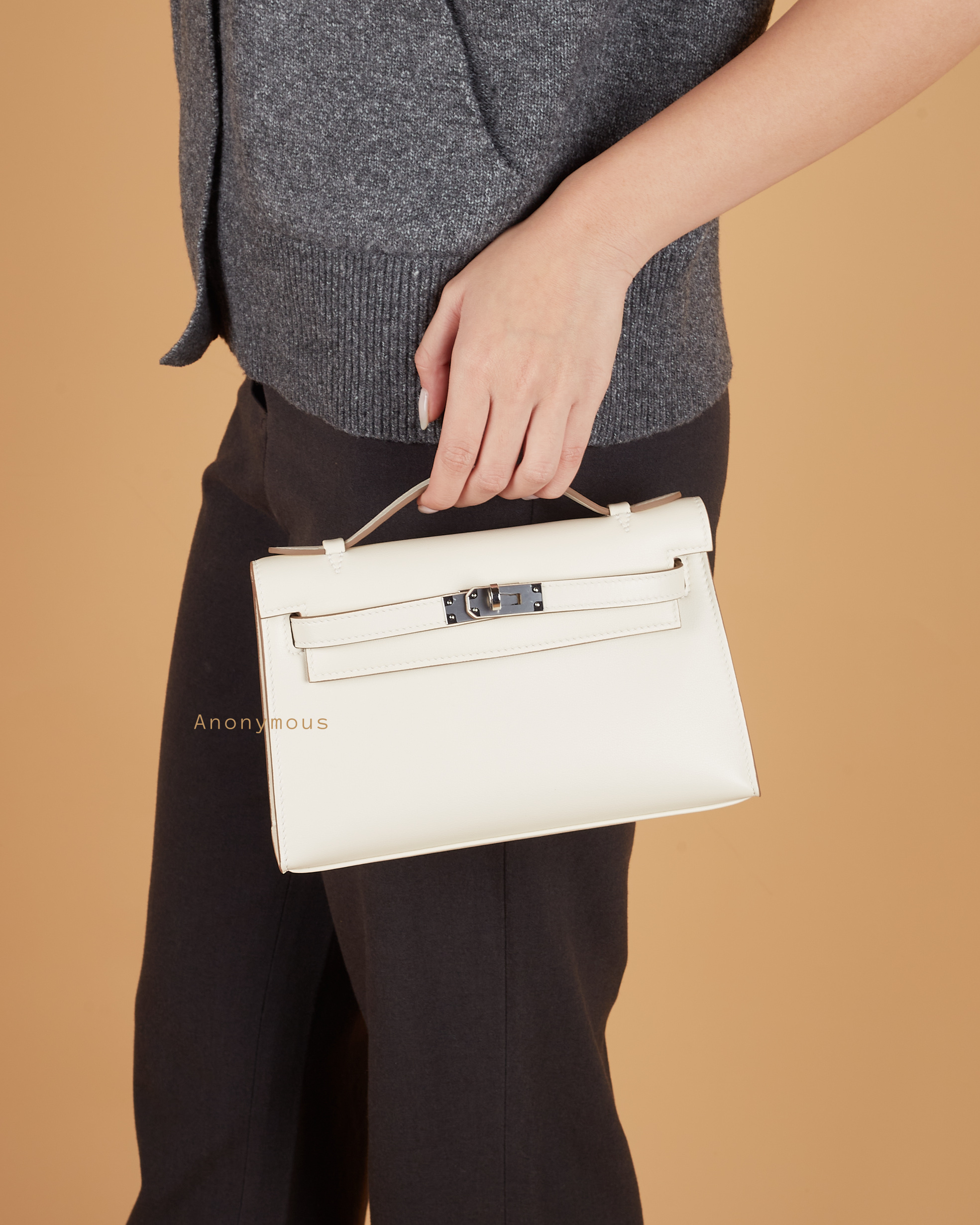 Anonymous Kylee Pochette Swift Leather